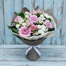 Букет цветов из:  Герберы, Альстромерии и Хризантемы в Староминской