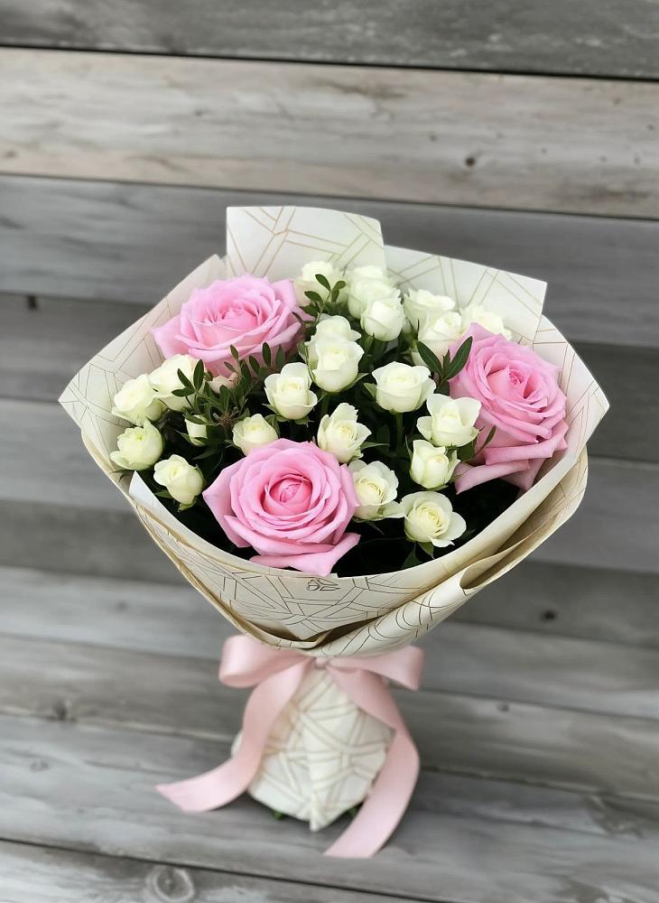 Букет цветов из: Розы в Староминской