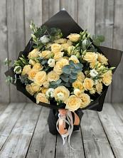 Букет цветов из:  Розы и Лизиантусы в Староминской