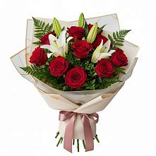 Букет цветов из:  Лилии и Розы в Староминской