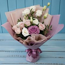 Букет цветов из:  Розы и Лизиантусы в Староминской
