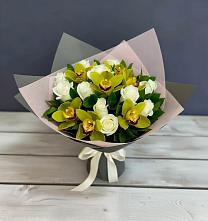 Букет цветов из:  Орхидеи и Розы в Староминской