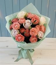 Букет цветов из:  Розы в Староминской