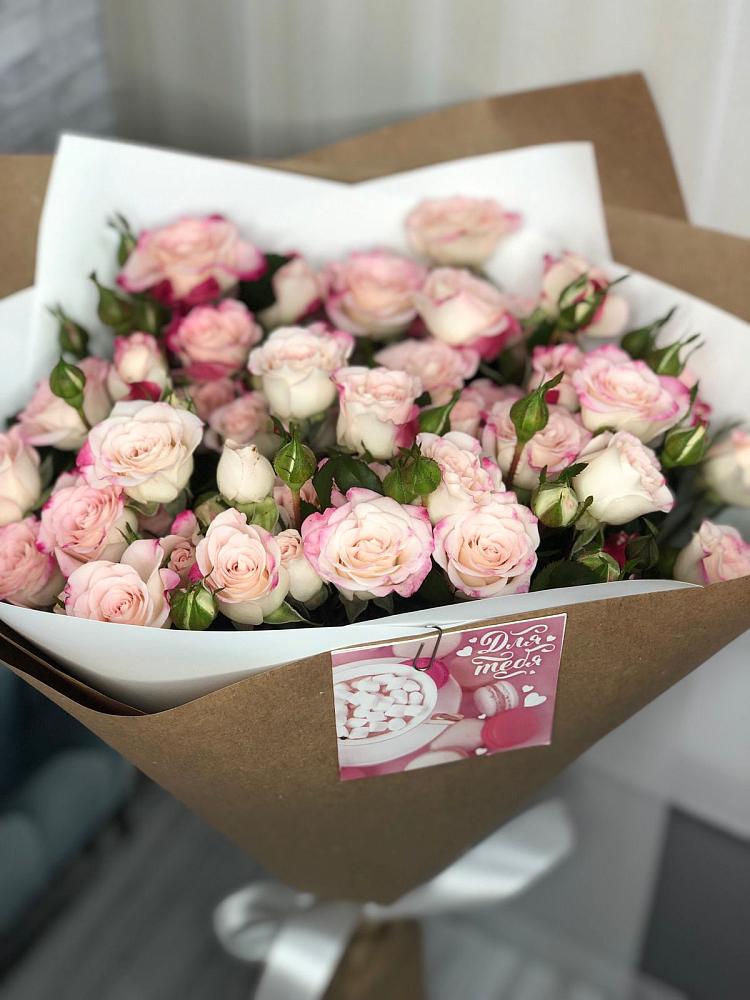 Букет цветов из: Розы в Староминской