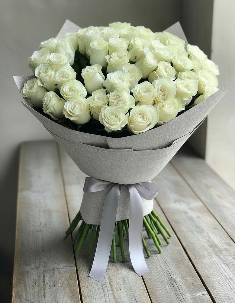 Букет 35 Белых роз в Староминской
