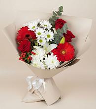 Букет цветов из:  Розы, Хризантемы, Герберы и Лилии в Староминской