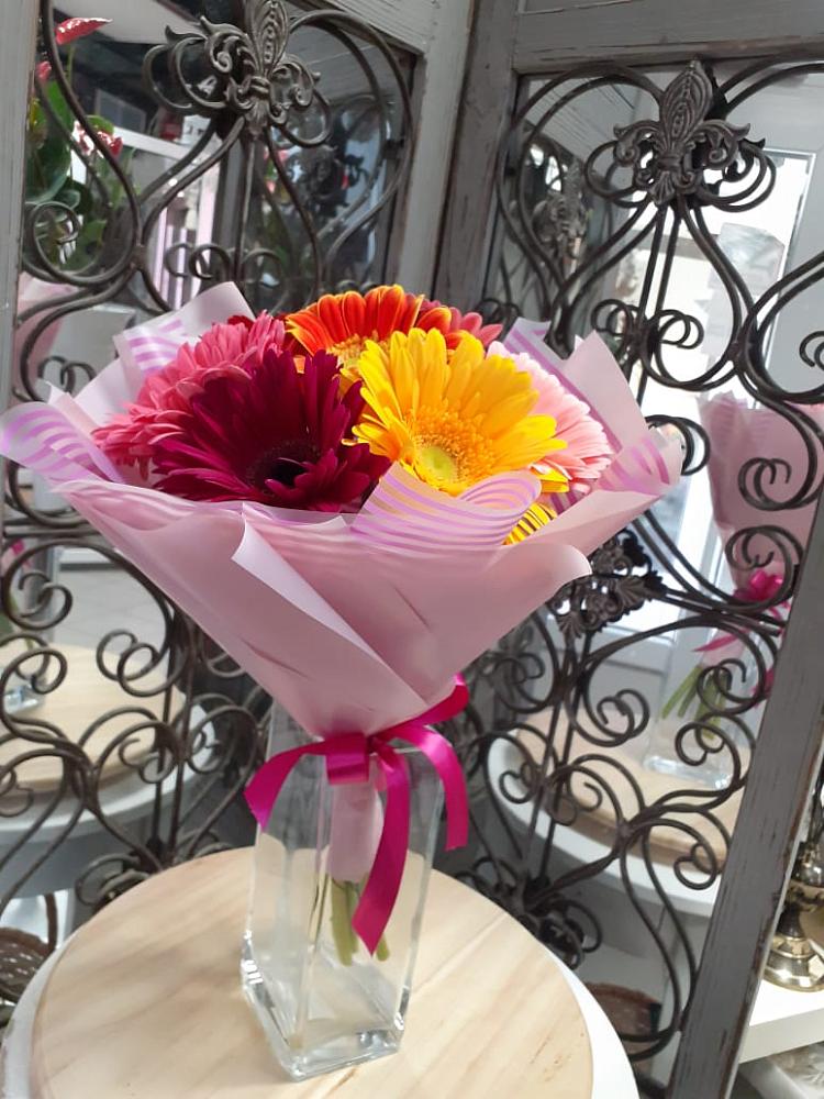 Букет цветов из: Герберы в Староминской