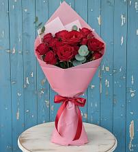 Букет цветов из:  Розы в Староминской