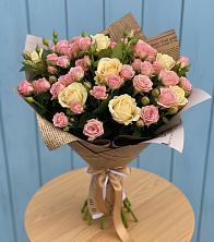 Букет цветов из:  Розы в Староминской