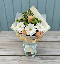 Букет цветов из:  Герберы, Розы и Хризантемы в Староминской