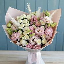 Букет цветов из:  Альстромерии и Розы в Староминской