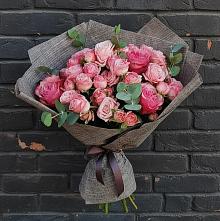 Букет цветов из:  Розы в Староминской